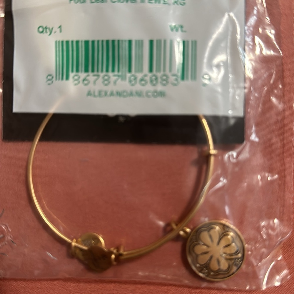 Alex And Ani Four Leaf CloverII Gold Sealed New - Picture 3 of 4